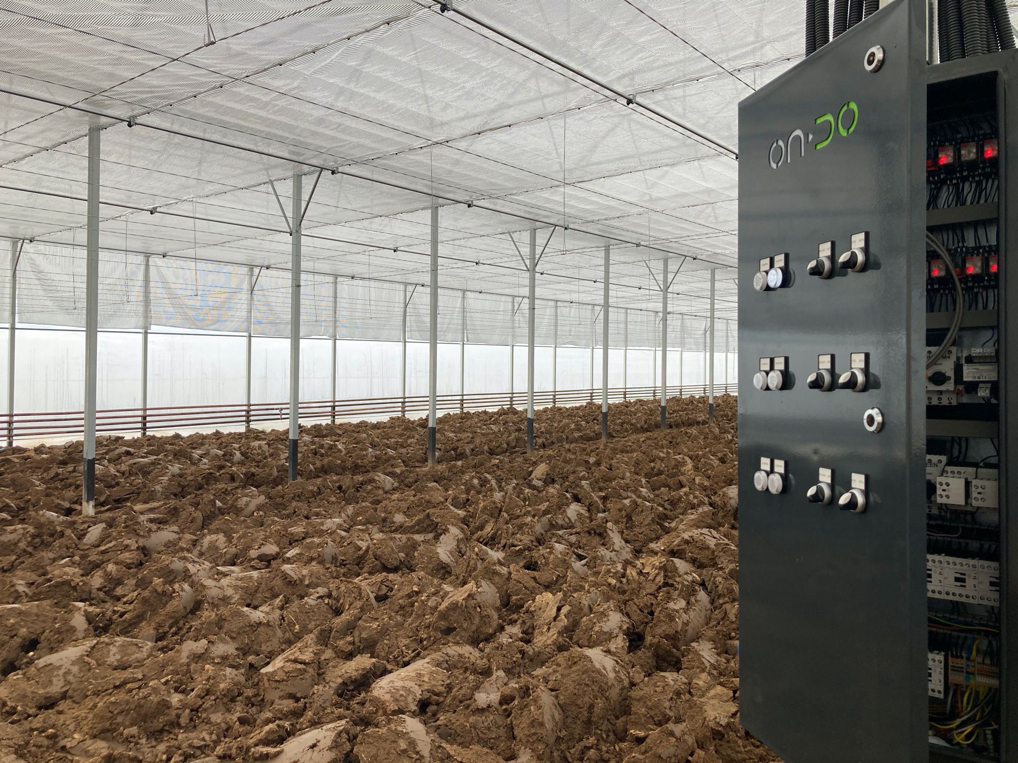  Ilmasto-ohjauksen keskuskaappi 