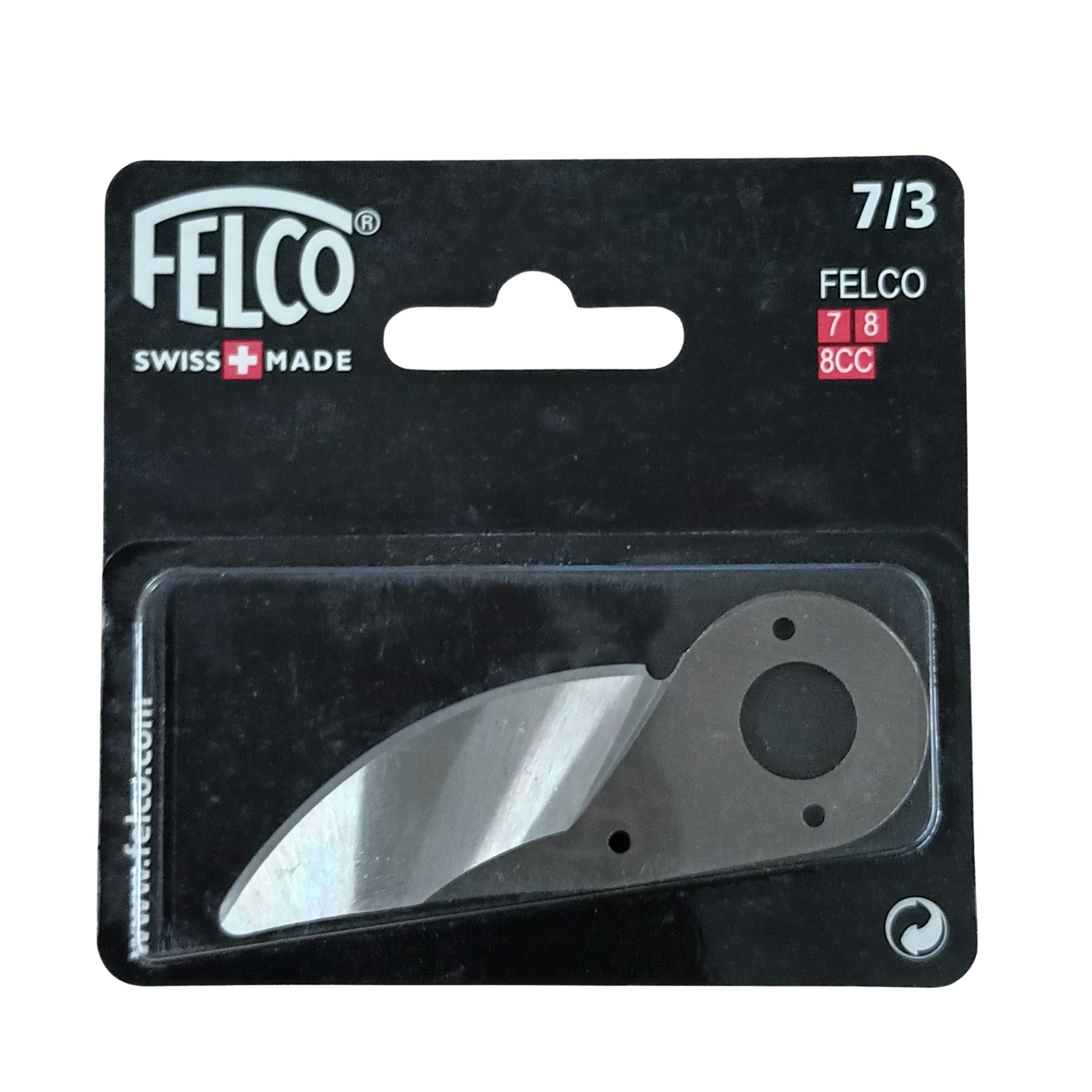  Varaosa leikkuuterä mustalla taustapahvilla, jonka vasemmassa ylänurkassa Felcon logo valkoisella tekstillä. 